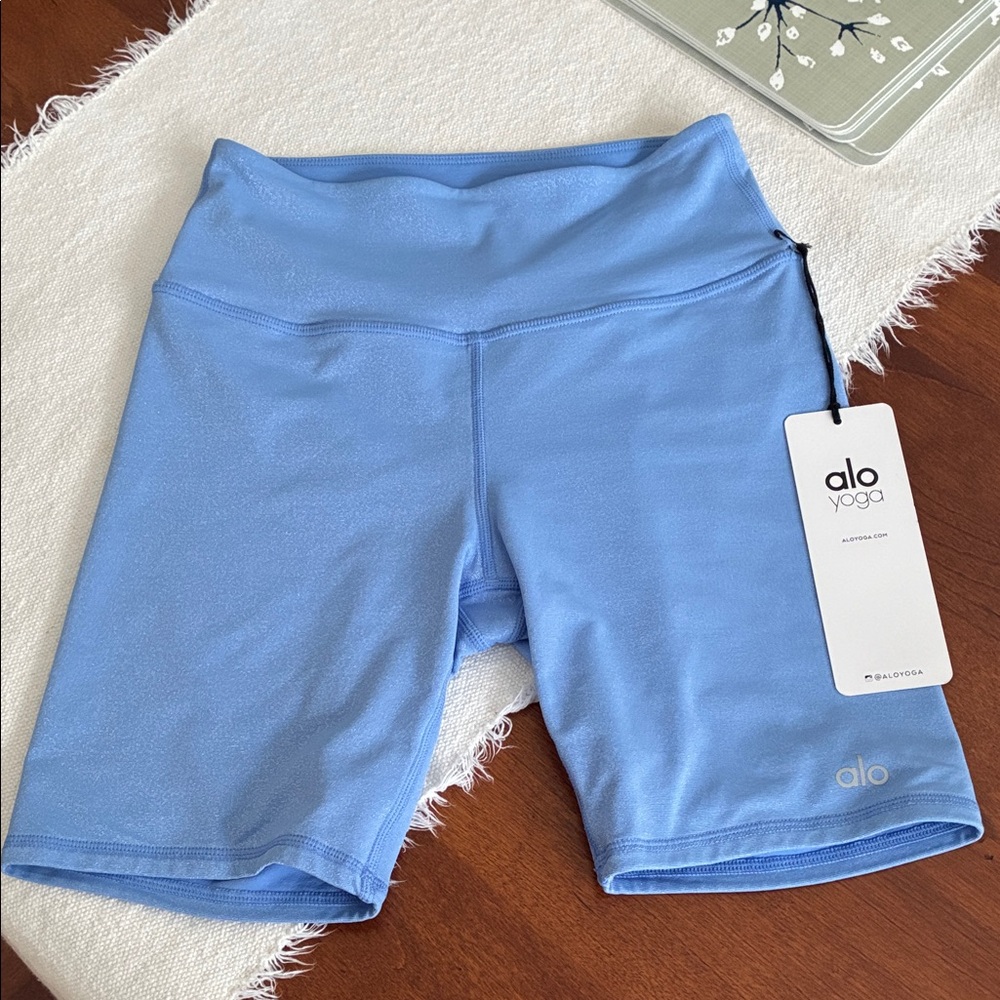 ALO Yoga Women's Light Blue Bike Shorts XXS